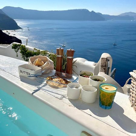 Aristos Life Luxury Cave Villas Oia  Exterior photo