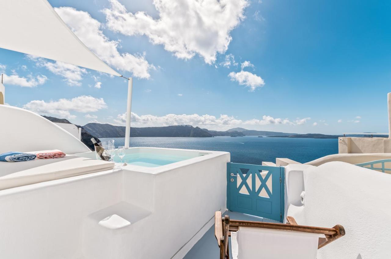 Aristos Life Luxury Cave Villas Oia  Exterior photo